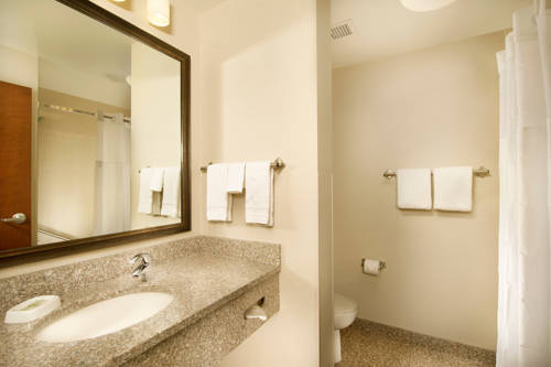 Imagen de la habitación del Hotel Drury Plaza Denver Westminster. Foto 5