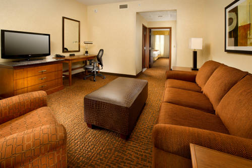Imagen de la habitación del Hotel Drury Plaza Denver Westminster. Foto 6