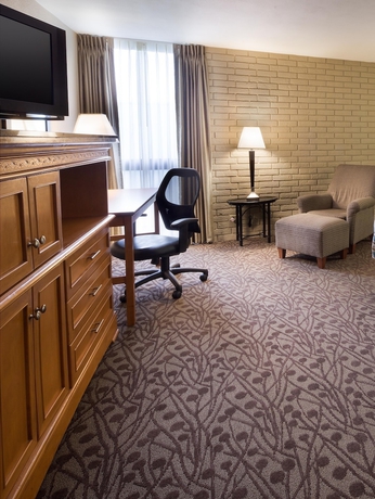 Imagen de la habitación del Hotel Drury Plaza Hotel Mobile. Foto 9
