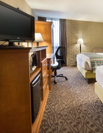 Imagen de la habitación del Hotel Drury Plaza Hotel Mobile. Foto 14