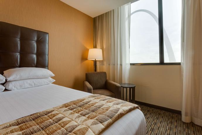 Imagen de la habitación del Hotel Drury Plaza Hotel St. Louis at the Arch. Foto 4