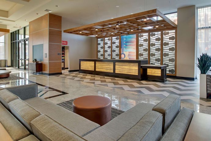 Imagen de los interiores del Hotel Drury Plaza Nashville Downtown. Foto 14