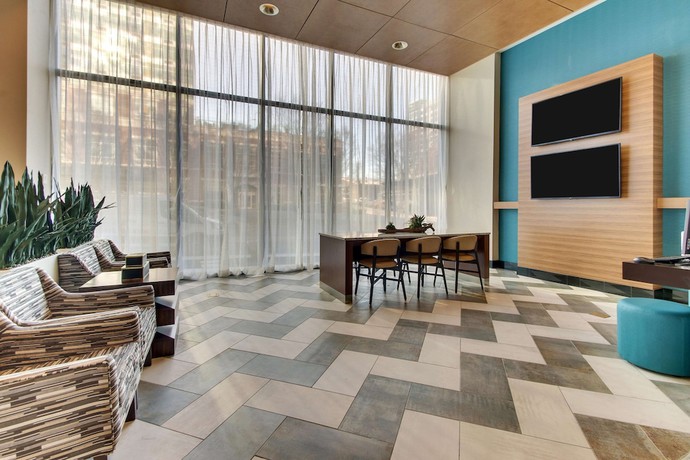 Imagen de los interiores del Hotel Drury Plaza Nashville Downtown. Foto 18