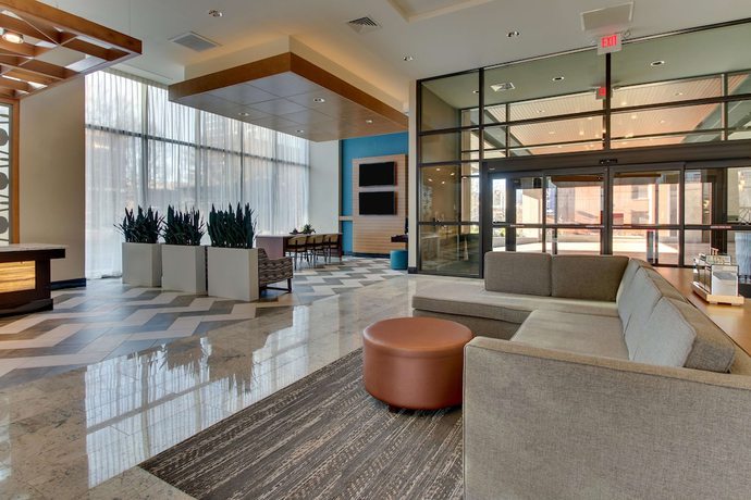 Imagen de los interiores del Hotel Drury Plaza Nashville Downtown. Foto 19