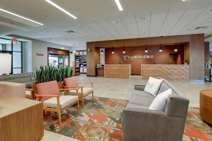 Imagen de los interiores del Hotel Drury Plaza North Charleston. Foto 7