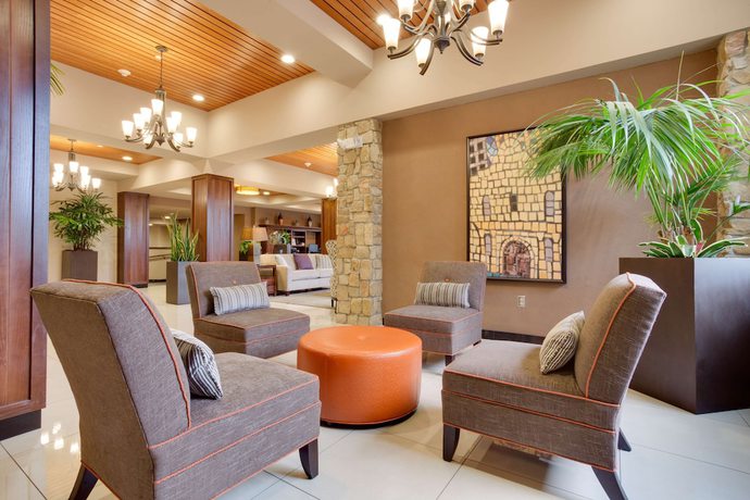 Imagen de los interiores del Hotel Drury Plaza San Antonio Airport. Foto 19