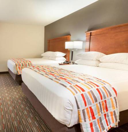 Imagen de la habitación del Hotel Drury Plaza St. Louis Creve Coeur. Foto 11