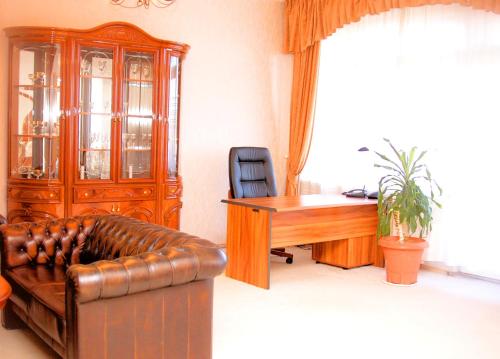 Imagen de la habitación del Hotel Druzhba, &Uacute;zhgorod. Foto 9