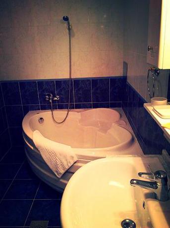 Imagen general del Hotel Druzhba, &Uacute;zhgorod. Foto 3