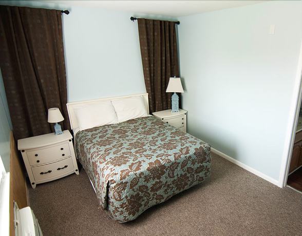 Imagen general del Hotel Dry Dock Inn. Foto 1