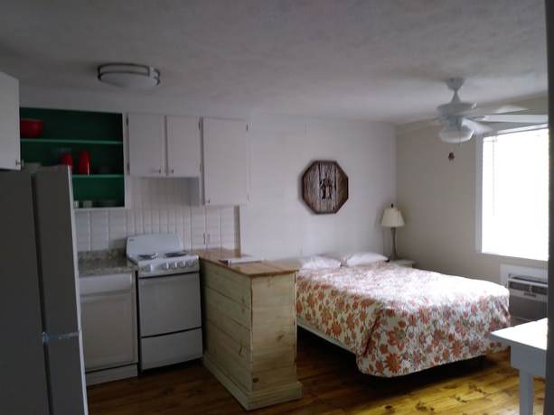 Imagen de la habitación del Hotel Dry Dock Inn. Foto 14