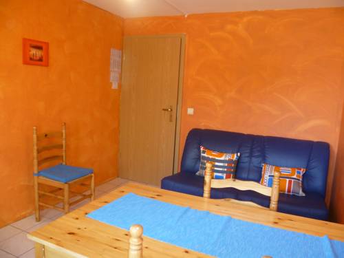 Imagen de la habitación del Hotel Dry Les Courtis. Foto 6