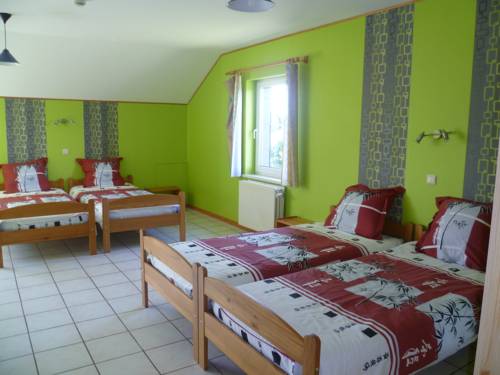 Imagen de la habitación del Hotel Dry Les Courtis. Foto 11