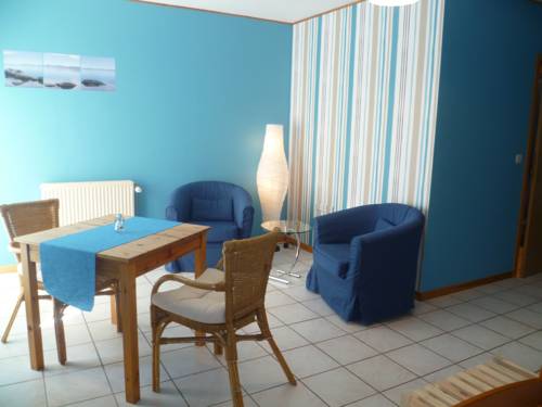 Imagen de la habitación del Hotel Dry Les Courtis. Foto 12