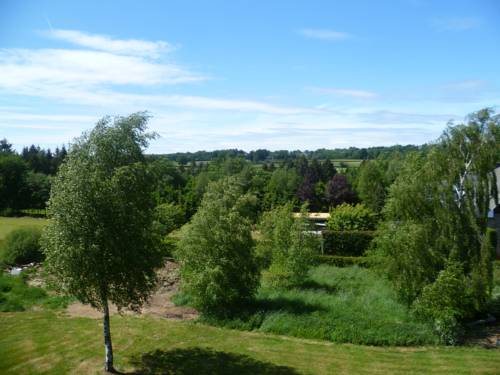 Imagen de la habitación del Hotel Dry Les Courtis. Foto 15