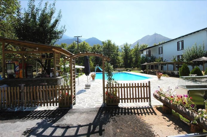 Imagen general del Hotel Dryas. Foto 1