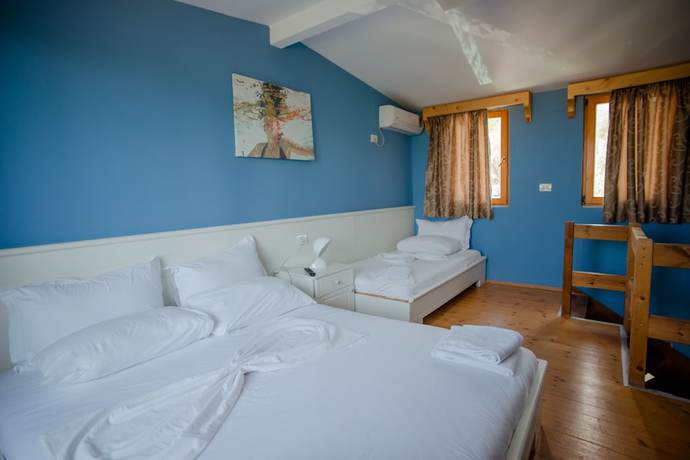 Imagen general del Hotel Drymades Inn Resort. Foto 6