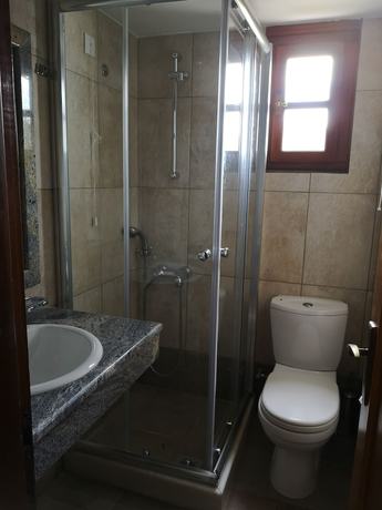 Imagen de la habitación del Hotel Drymna. Foto 7