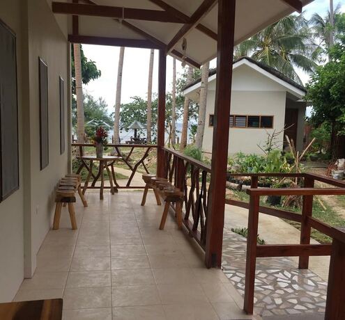 Imagen general del Hotel D's Ocean View Beach Resort. Foto 7