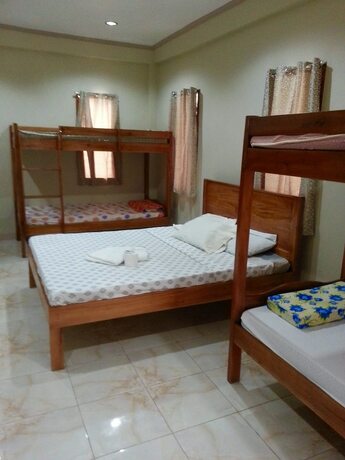 Imagen de la habitación del Hotel D's Ocean View Beach Resort. Foto 21
