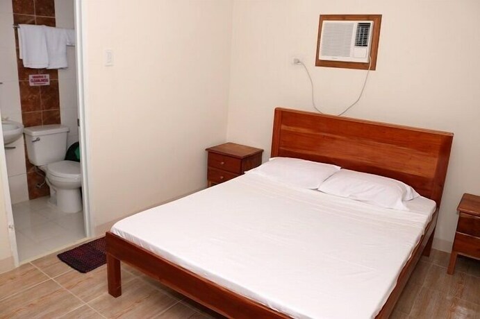 Imagen de la habitación del Hotel D's Ocean View Beach Resort. Foto 29