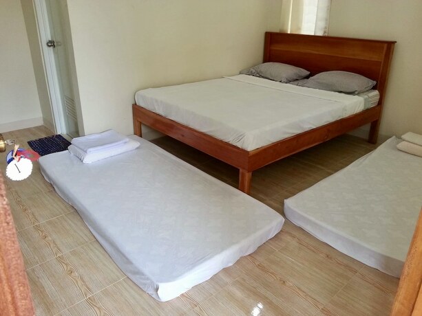 Imagen de la habitación del Hotel D's Ocean View Beach Resort. Foto 31