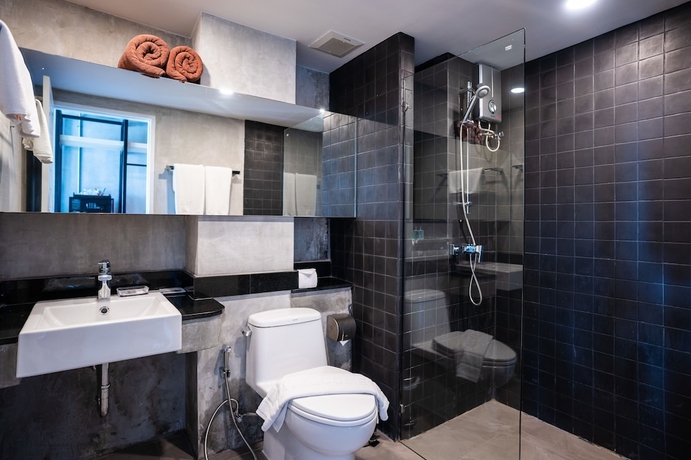 Imagen de la habitación del Hotel Dsure Patong. Foto 14