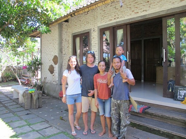 Imagen de los exteriores del Hotel D'tegale Homestay. Foto 27