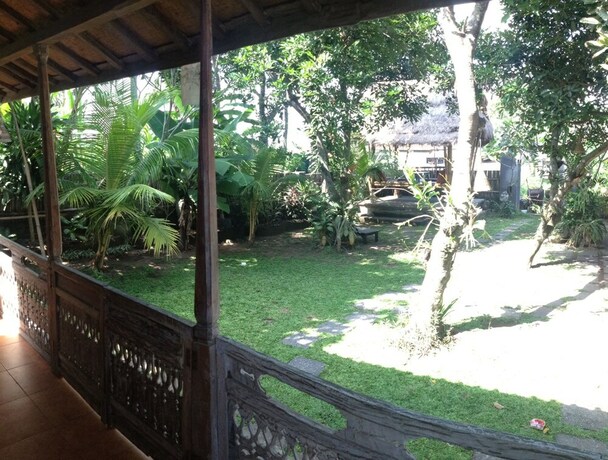 Imagen de los exteriores del Hotel D'tegale Homestay. Foto 28