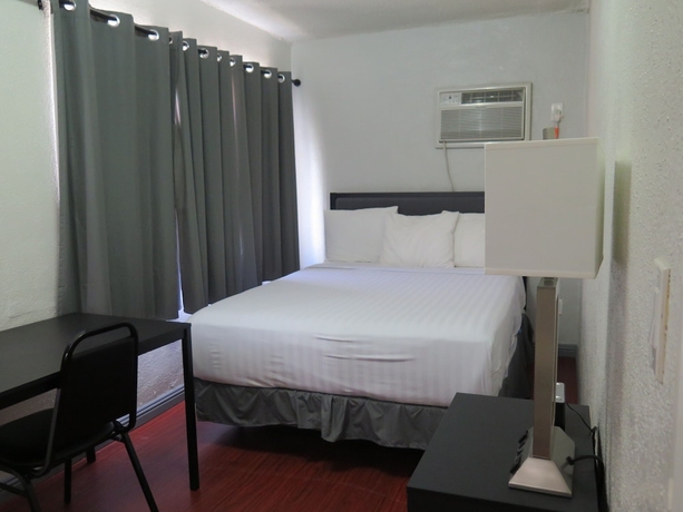 Imagen de la habitación del Hotel Dtla. Foto 12