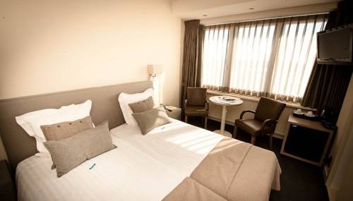 Imagen de los interiores del Hotel Du Bassin (Strandhotel). Foto 8