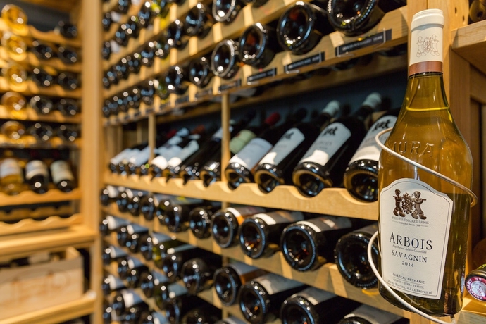 Imagen del bar/restaurante del Hotel Du Béryl. Foto 3