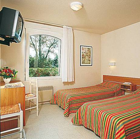 Imagen de la habitación del Hotel Du Canal. Foto 12