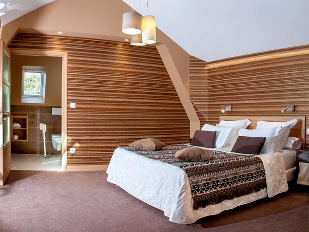 Imagen de la habitación del Hotel Du Casino, Bayeux. Foto 6