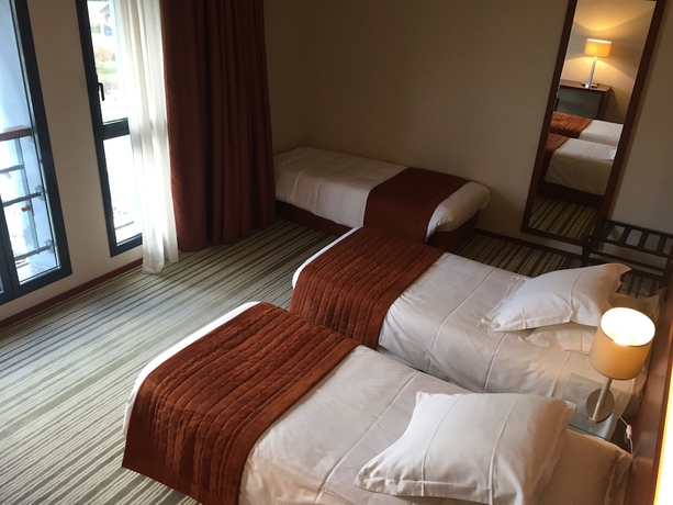 Imagen de la habitación del Hotel Du Casino, Saint-Valery-en-Caux. Foto 14