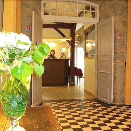 Imagen de los interiores del Hotel Du Château, Alvignac. Foto 17