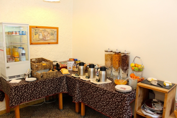 Imagen del bar/restaurante del Hotel Du Château Annecy. Foto 7