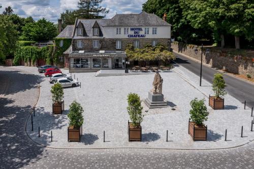 Imagen general del Hotel Du Chateau, Combourg. Foto 1