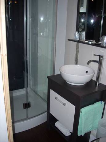 Imagen de la habitación del Hotel Du Chateau, Nantes. Foto 11