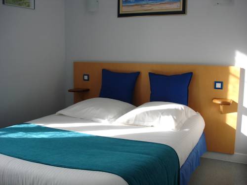 Imagen de la habitación del Hotel Du Cheval Blanc. Foto 5