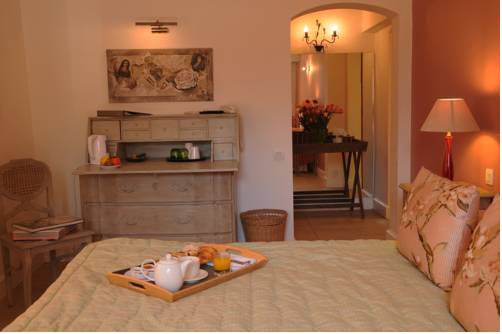 Imagen de la habitación del Hotel Du Clos. Foto 16