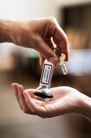 Imagen de la habitación del Hotel Du Commerce, Basilea. Foto 5