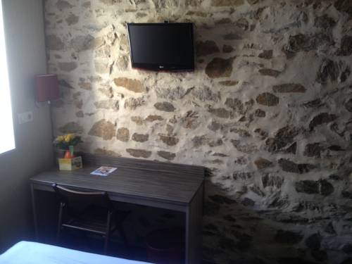 Imagen de la habitación del Hotel Du Commerce, CHOLET. Foto 3