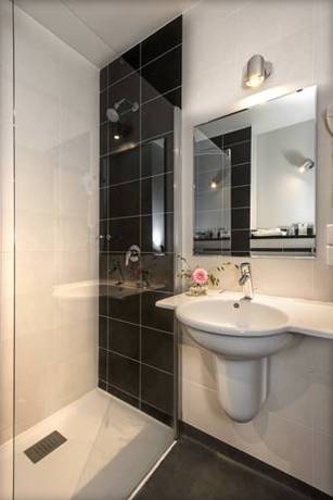 Imagen de la habitación del Hotel Du Commerce Logis De France. Foto 6