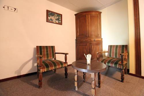 Imagen de la habitación del Hotel Du Commerce Logis De France. Foto 13