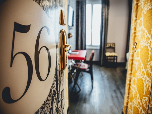 Imagen de la habitación del Hotel Du Continent. Foto 8