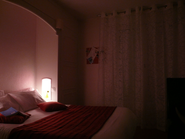 Imagen de la habitación del Hotel Du Crois&eacute;. Foto 3
