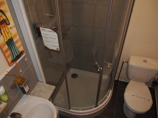 Imagen de la habitación del Hotel Du Crois&eacute;. Foto 12