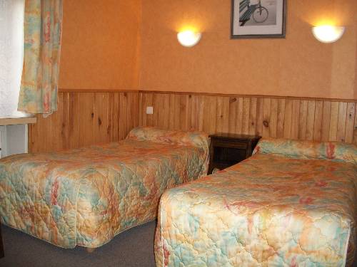 Imagen de la habitación del Hotel Du Cygne, AUXERRE. Foto 12