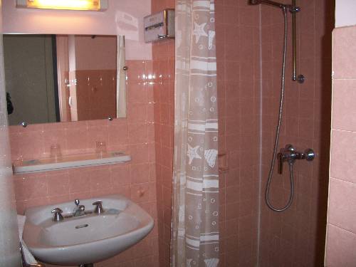 Imagen de la habitación del Hotel Du Cygne, AUXERRE. Foto 16